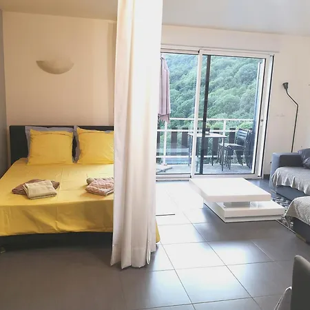 Studio Spacieux Vue Montagne 아파트 *